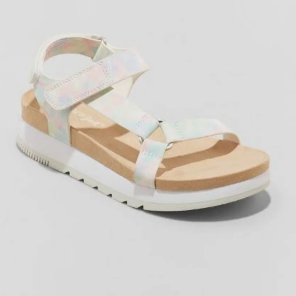 Cat & Jack Wren Footbed Sandals Size 13